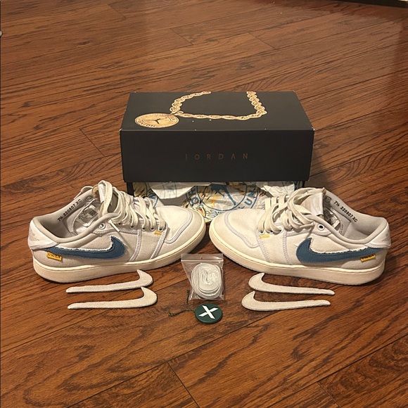 Nike Air Jordan White Sneakers. AJKO with exchangeable swooshes. Stock X verifie - Picture 2 of 6